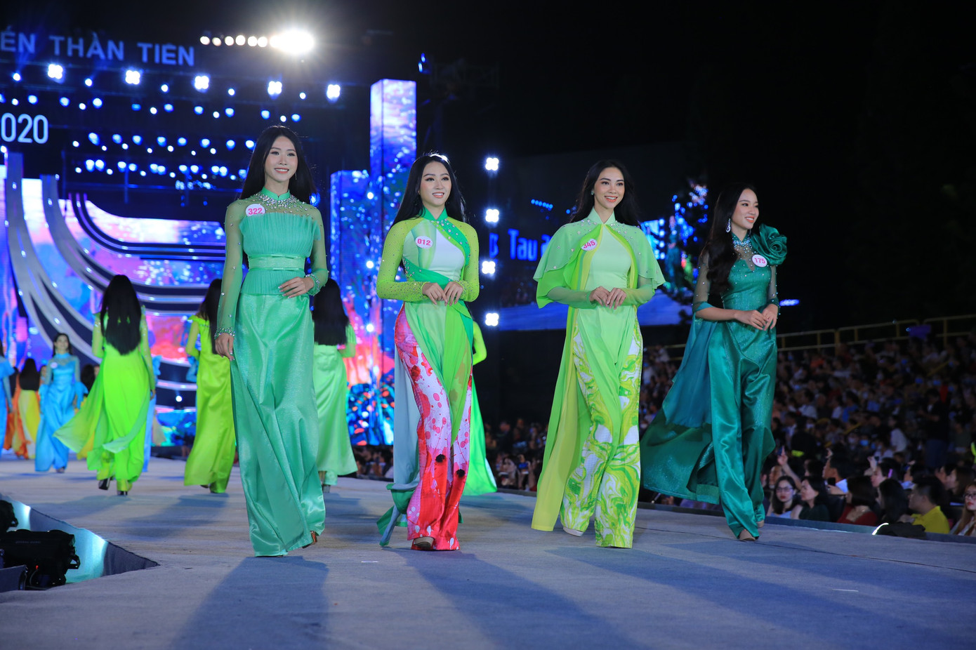 Xướng tên top 5 Người đẹp Biển - Hoa hậu Việt Nam năm 2020 ảnh 54