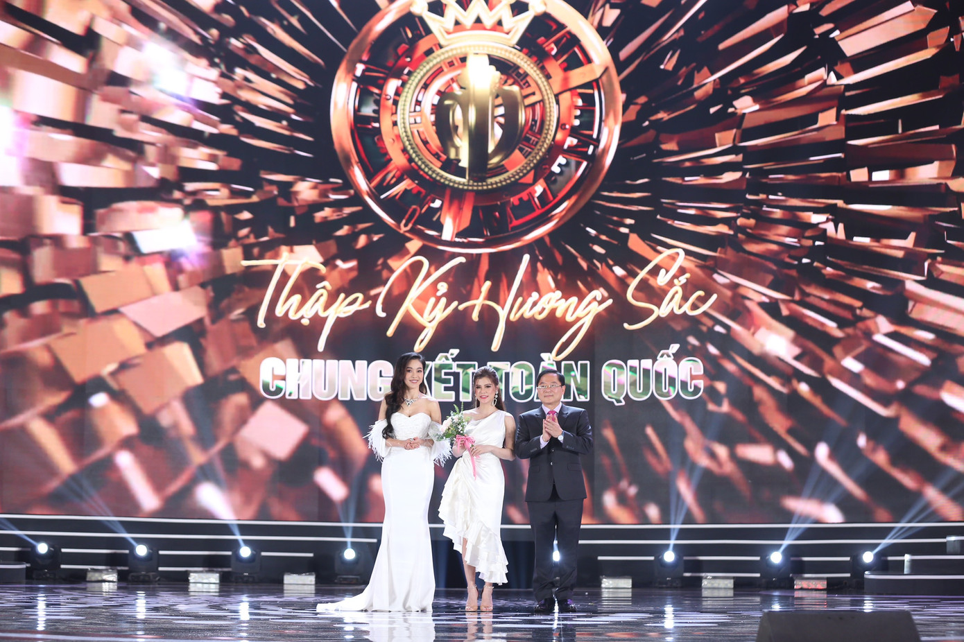 Đỗ Thị Hà đăng quang Hoa hậu Việt Nam 2020 ảnh 56