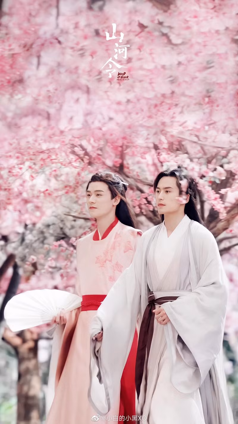 Bài post lịch phát sóng phim tại Việt Nam của fanpage Sơn Hà Lệnh nhanh chóng thu về hơn 7,2k like; 1,2k bình luận và gần 900 lượt chia sẻ.