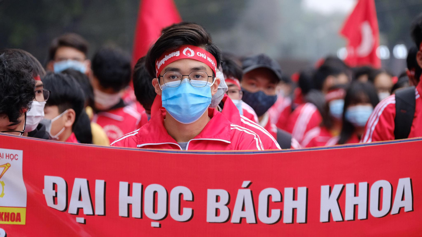 Giọt máu ấm giữa ngày đông lạnh ảnh 80