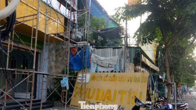 Sau khi công ty Phú Đại Tín đóng cửa vì lãnh đạo bị bắt thì Thắng đến thuê lại làm Công ty Điền Phú Phát