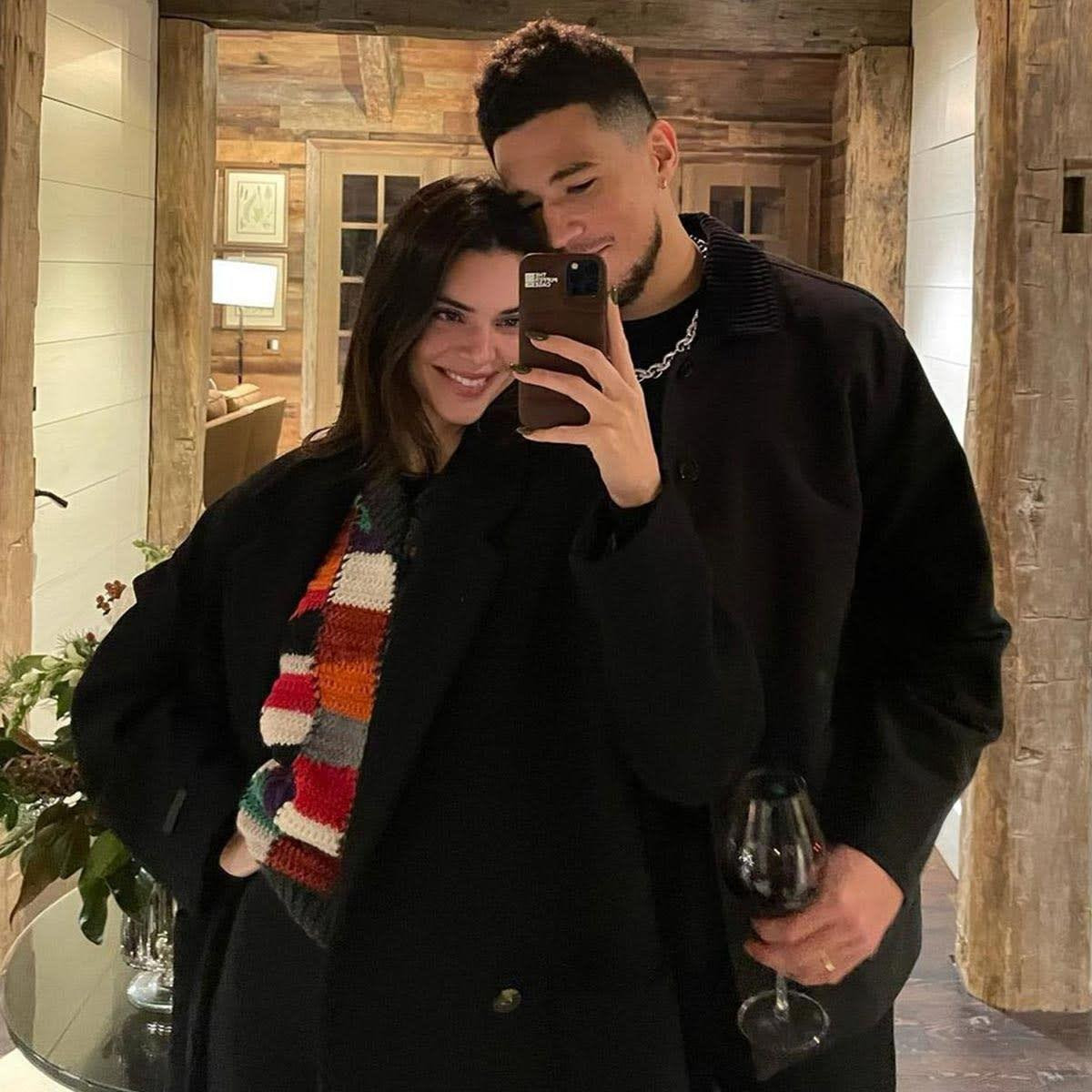 Kendall Jenner và Devin Booker được cho là đã chia tay vào hồi tháng 6.