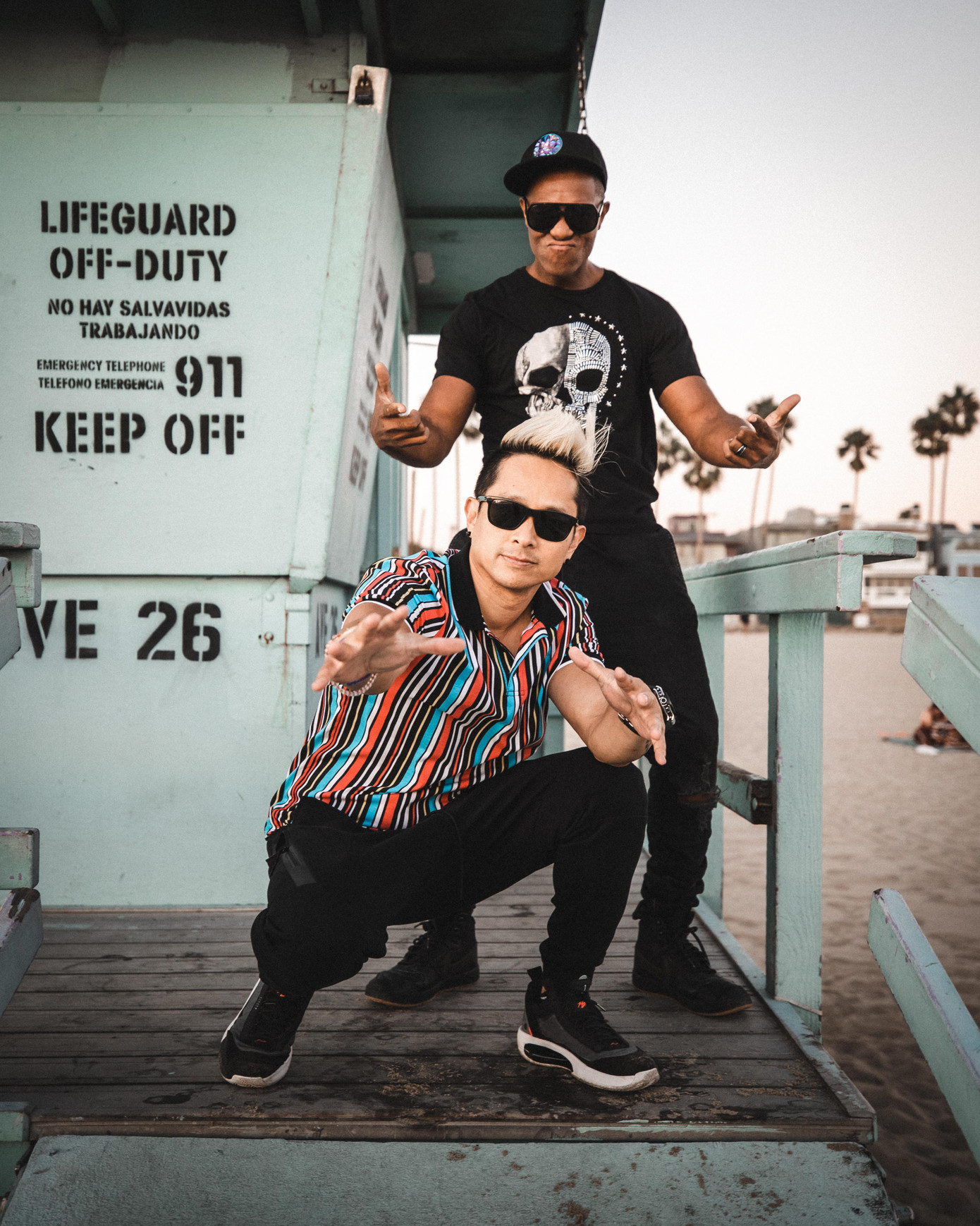 Johnny Lee sẽ hát bằng tiếng Việt, phần Rap tiếng Anh sẽ do thành viên Tai đảm nhiệm. Johnny Lee sẽ hát bằng tiếng Việt, phần Rap tiếng Anh sẽ do thành viên Tai đảm nhiệm.