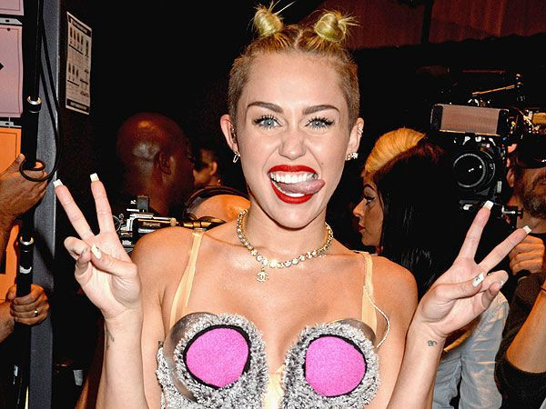 MV Used To Be Young được ra mắt vào dịp kỷ niệm 10 năm ngày ra mắt MV Wrecking Ball và màn trình diễn của Miley Cyrus tại lễ trao giải VMAs (2013).