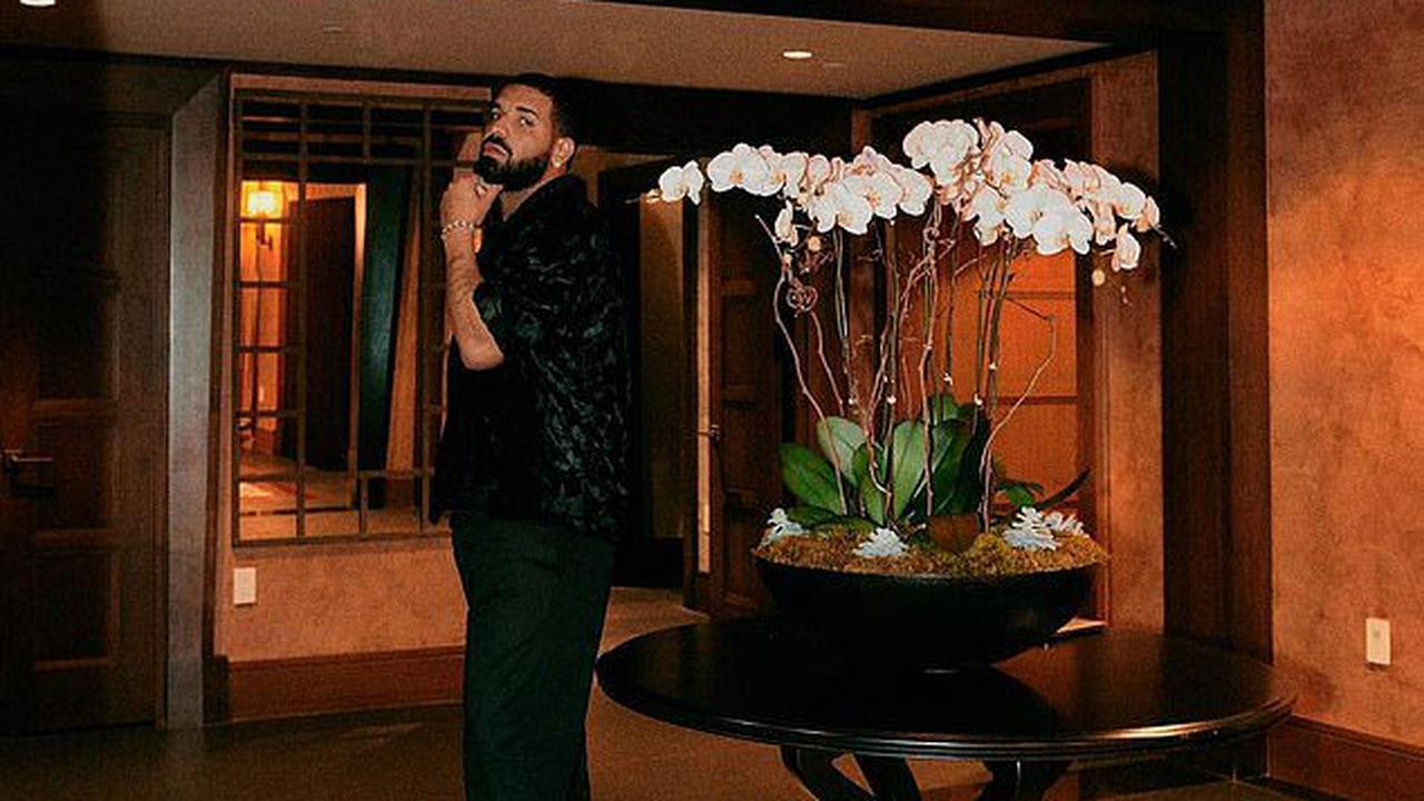 Đường tình duyên của Drake liệu có bớt trắc trở trong năm 2022?