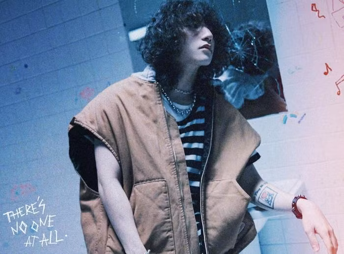 MV There's No One At All của Sơn Tùng M-TP gây tranh cãi vì màu sắc, câu chuyện u tối.