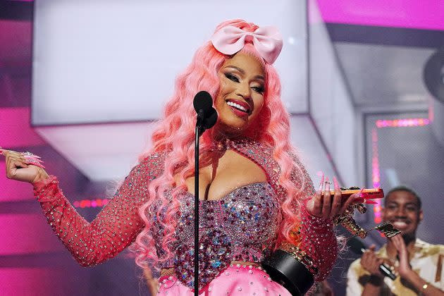 Nicki Minaj được tôn vinh trên sân khấu lễ trao giải VMAs 2022. Nicki Minaj được tôn vinh trên sân khấu lễ trao giải VMAs 2022.