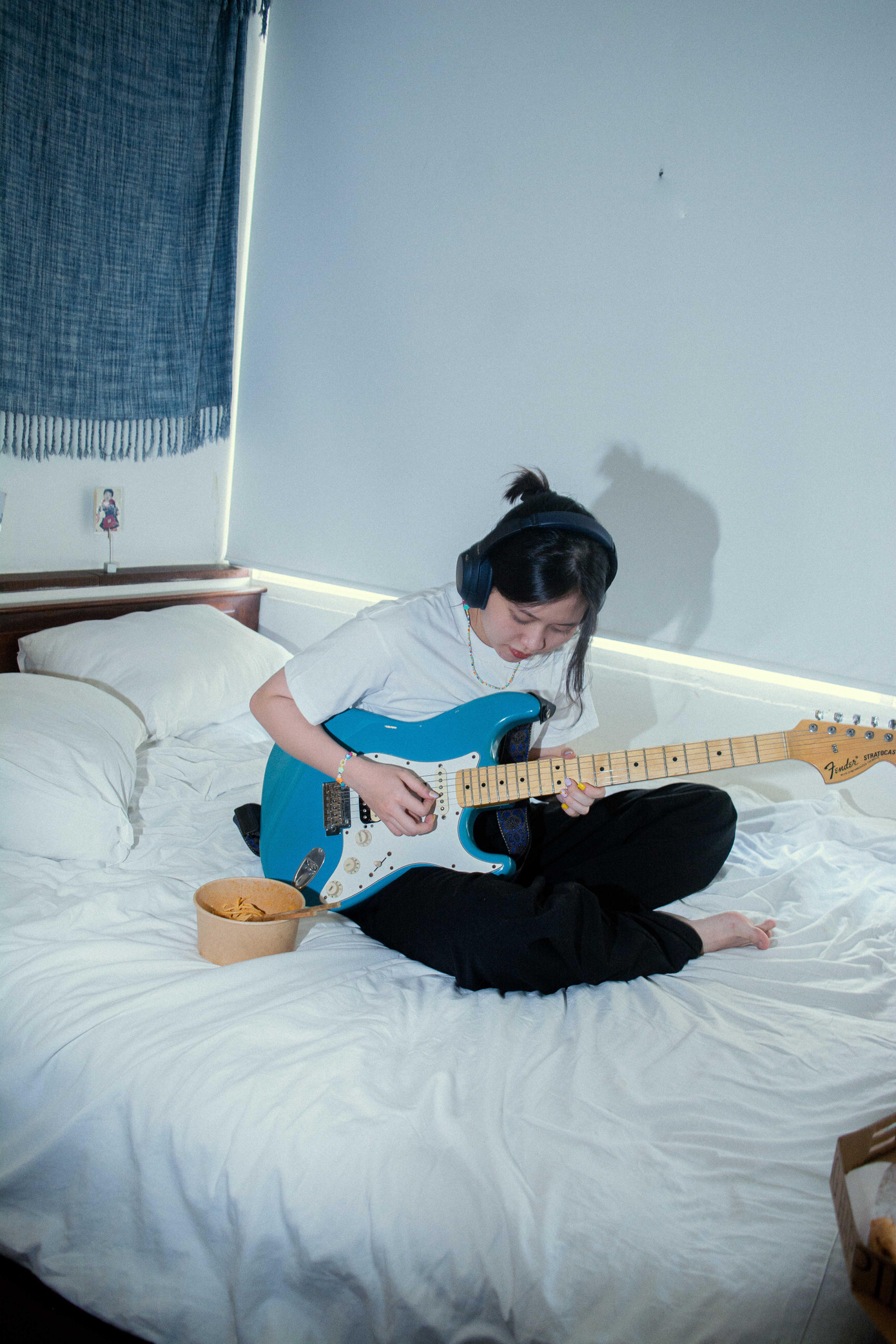 Nghệ sĩ trẻ Nhü An hợp tác với hãng đĩa quốc tế Universal Music.