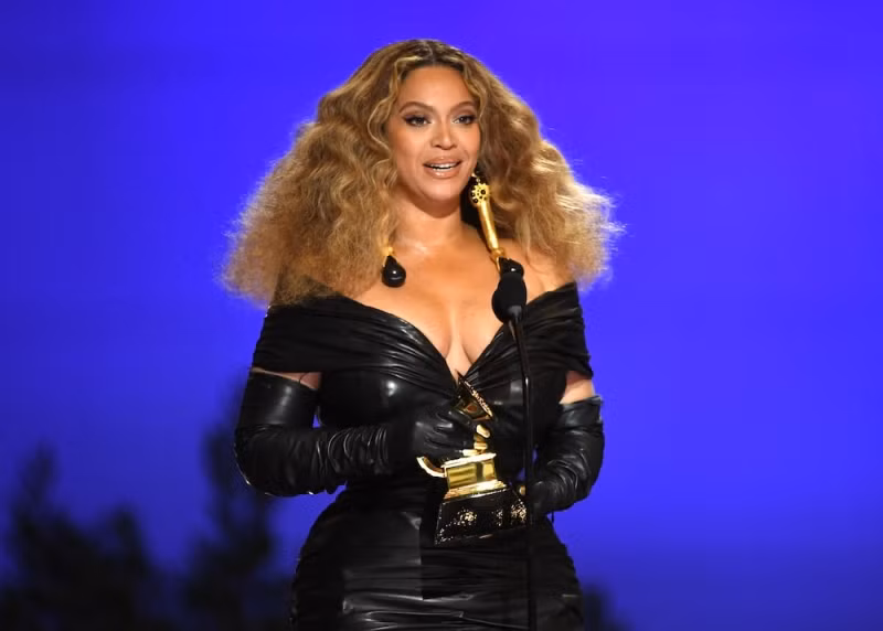 Beyoncé xứng đáng có một giải Grammys cho Album của năm sau 3 lần thất bại.