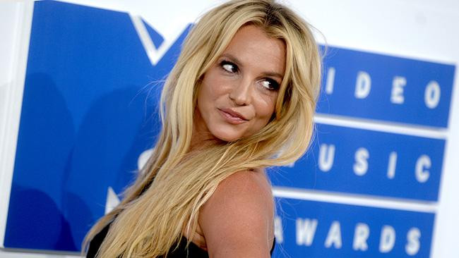 Britney Spears đã sẵn sàng kể hết cuộc đời mình trong cuốn tự truyện mới.