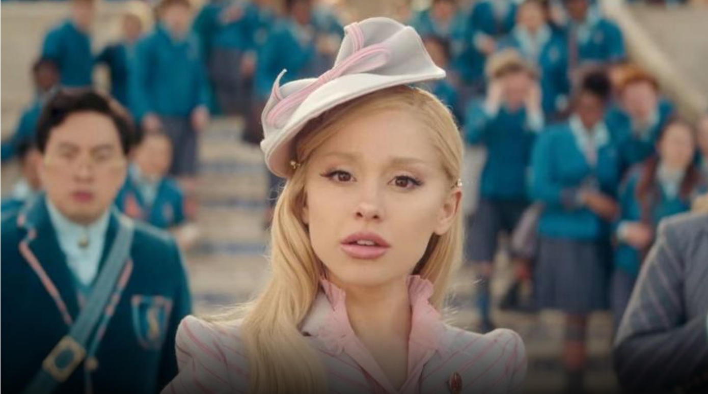 Ariana Grande có một năm 2024 bận rộn với các dự án phim ảnh và ca nhạc.