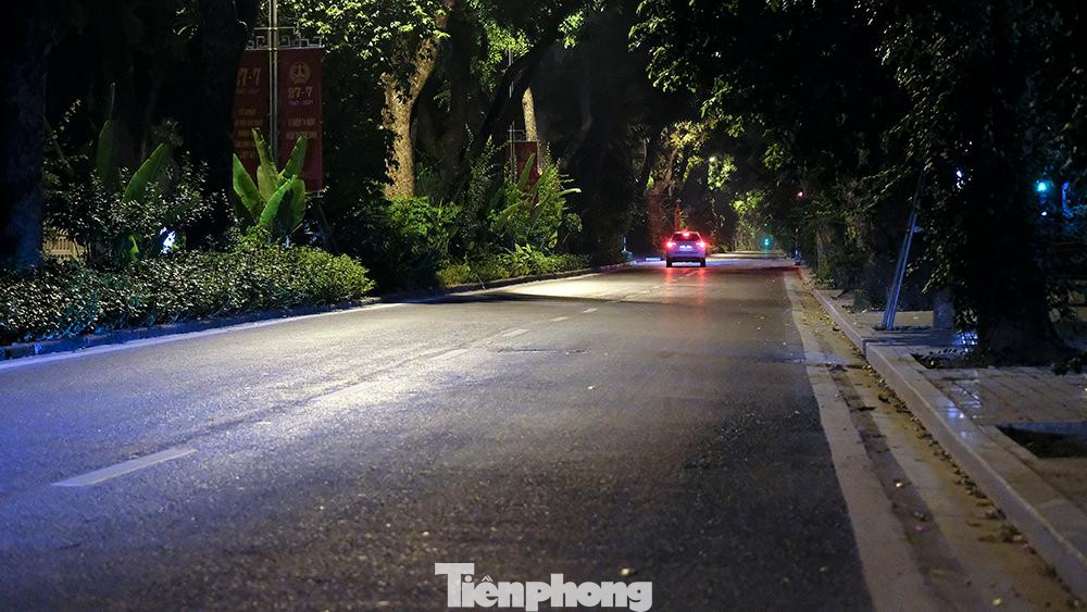 Đường Hoàng Diệu buổi tối ngày 28/7.