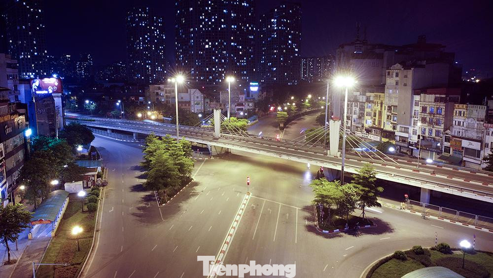 Không gian tĩnh lặng trong đêm