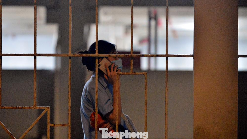 Qua rà soát, lực lượng chức năng cho biết, ngõ 12, thôn Mai Châu có 21 hộ, 69 nhân khẩu người địa phương và 78 người thuê trọ.