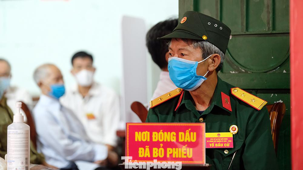 Ủy ban Bầu cử TP Hà Nội đề nghị cấp ủy, chính quyền, huyện Mê Linh tiếp tục lãnh đạo, chỉ đạo để tổ chức thành công cuộc bầu cử lại đại biểu HĐND cấp xã trên địa bàn, đặc biệt là công tác thông tin, tuyên truyền để cử tri và nhân dân hiểu rõ về việc phải tổ chức bầu cử lại theo đúng quy định của pháp luật.