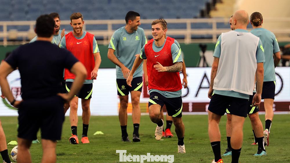 5 cầu thủ còn lại thi đấu ở Nhật Bản, Mỹ, Trung Quốc và Kuwait