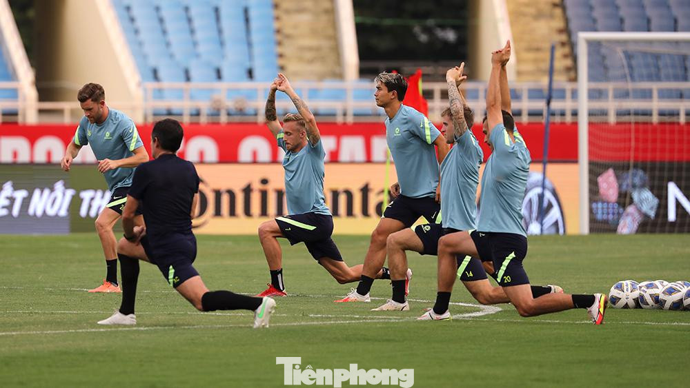 21 cầu thủ trong số này chơi bóng ở châu Âu