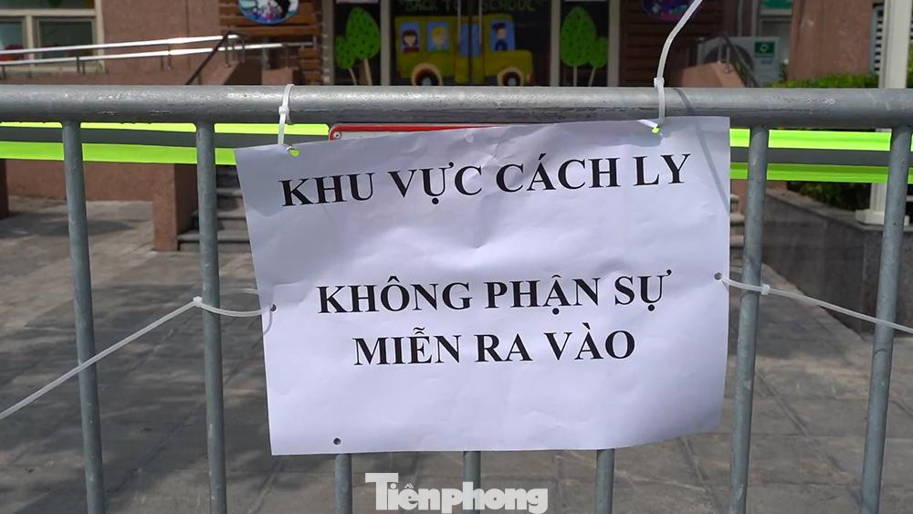 Trưa 13/5, Bộ Y tế cho biết, có thêm 21 ca mắc mới ghi nhận trong nước tại Bắc Giang (7), Hưng Yên (4), Thái Bình (4), Hà Nội (3), Huế (1), Hà Nam (1), Hòa Bình (1). Các ca mắc mới được ghi nhận trong khu vực đã cách ly.