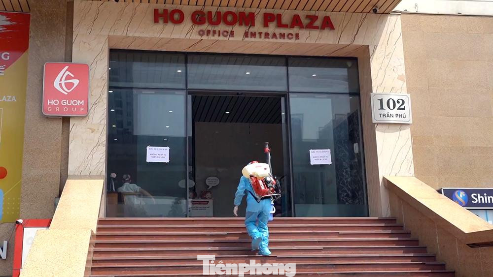 Sau khi có kết quả truy vết, quận Hà Đông sẽ có những biện pháp xử lý giãn cách hay cách ly tiếp theo.