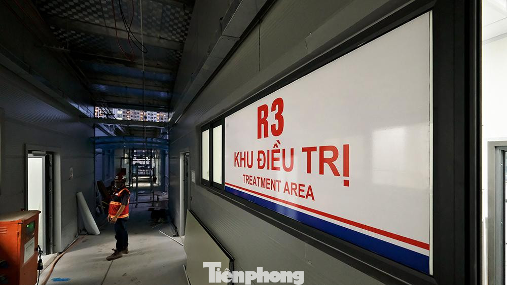 Bệnh viện dã chiến được chia thành các khu riêng biệt, thuận lợi cho việc đảm bảo công tác phòng chống dịch bệnh.