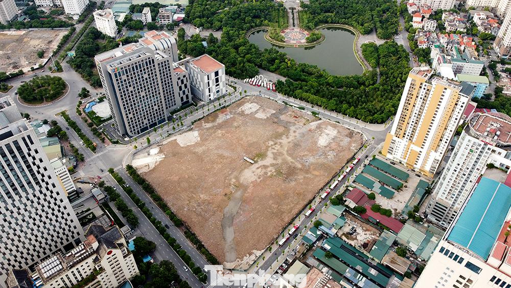 Các thủ tục thuê đất của Đại sứ quán Mỹ được thực hiện theo các quy định của luật Đất đai 2013. Ông Bùi Duy Cường, Giám đốc Sở Tài nguyên - Môi trường Hà Nội cho biết.