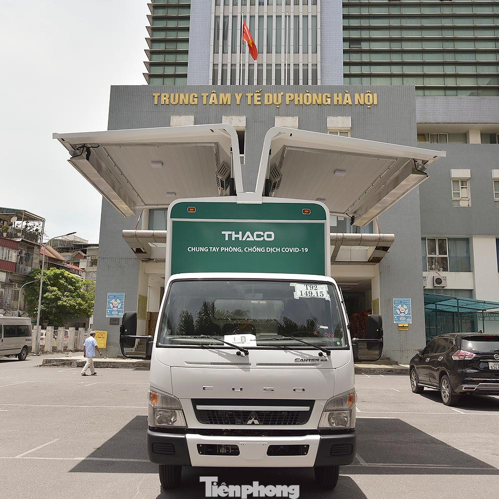 Xe được phát triển từ mẫu xe cơ sở Mitsubishi Fuso Canter 6.5, do Trường Hải (THACO) sản xuất được thiết kế đơn giản, dễ vận hành.