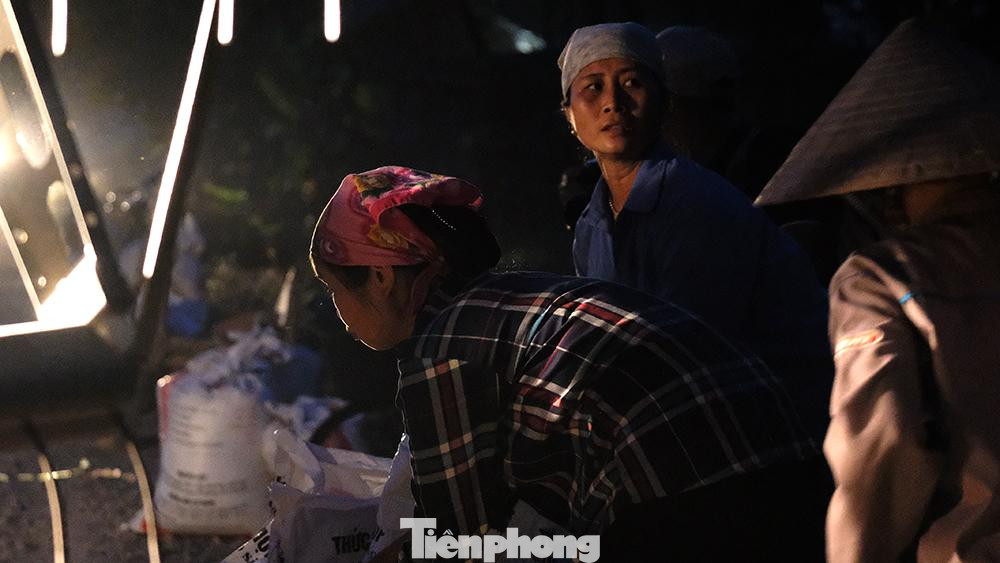 Nhờ sự hỗ trợ từ máy móc, người dân tiết kiệm thời gian, công sức nhiều hơn, năng suất và tiến độ cũng nhanh chóng.