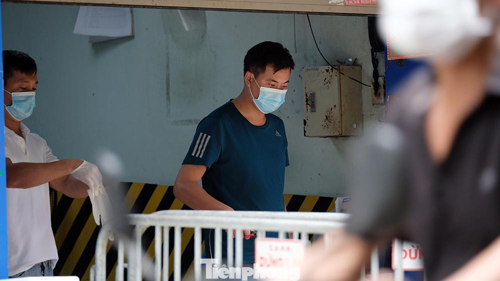 Sáng 8/5, Sở Y tế Hà Nội có báo cáo về trường hợp P.T.T.H (điều dưỡng của Bệnh viện Medlatec) là F1 của bệnh nhân số 3.092, đã có kết quả xét nghiệm dương tính với SARS-CoV-2.