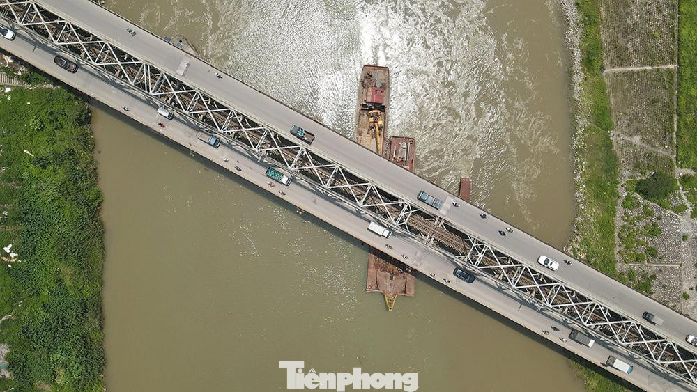 Liên ngành cũng lưu ý, lịch cấm luồng phụ thuộc vào tình hình thi công thực tế. Tùy theo mỗi ngày, nếu đơn vị thi công tạm dừng thi công sớm hơn thời gian trên, luồng sẽ được mở sớm hơn để phục vụ phương tiện qua lại.