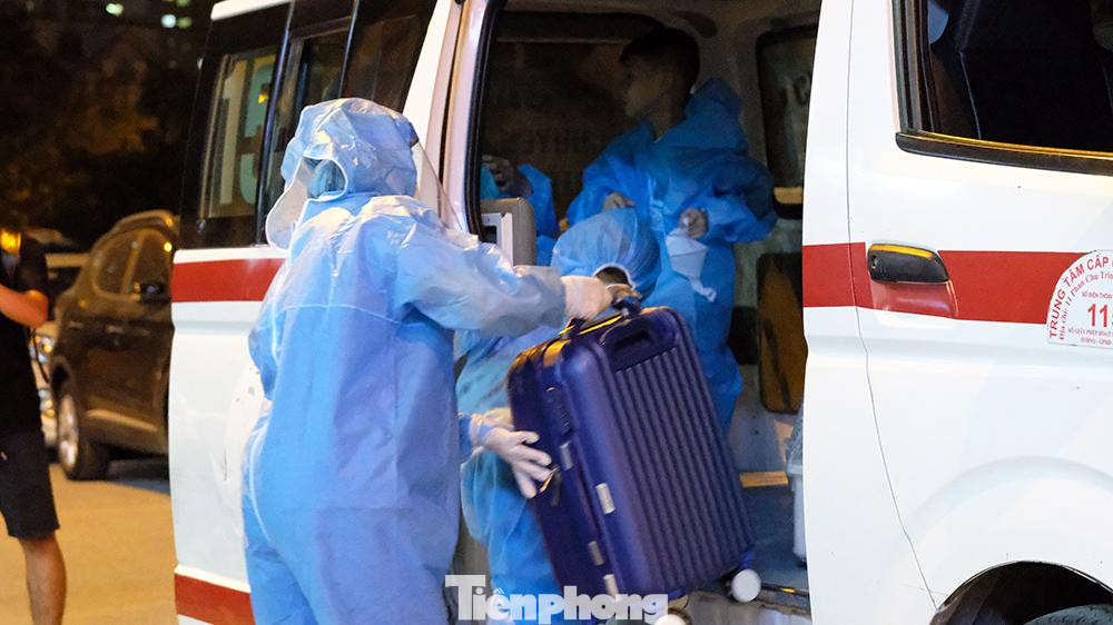 Ngày 2/6, bệnh nhân được Trung tâm Y tế quận Hà Đông lấy mẫu xét nghiệm, kết quả nghi ngờ (Bệnh viện đa khoa Hà Đông thực hiện).