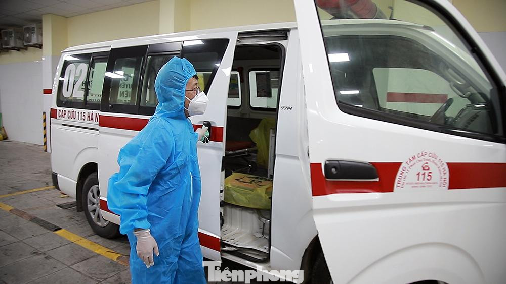 Với một kíp xe thường có một bác sĩ, điều dưỡng và lái xe.