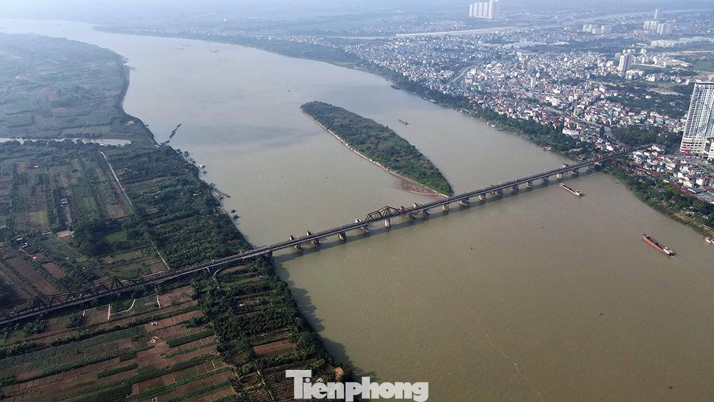 Một góc quận Long Biên và quận Hoàn Kiếm nằm trong vùng quy hoạch nhìn từ trên cao.