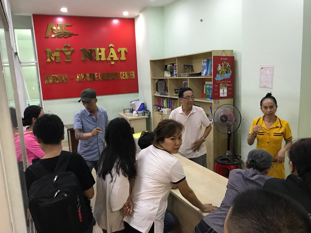 Xôn xao giữa Thủ đô, học sinh lớp 2 bị cô giáo phạt tát 50 cái? ảnh 6