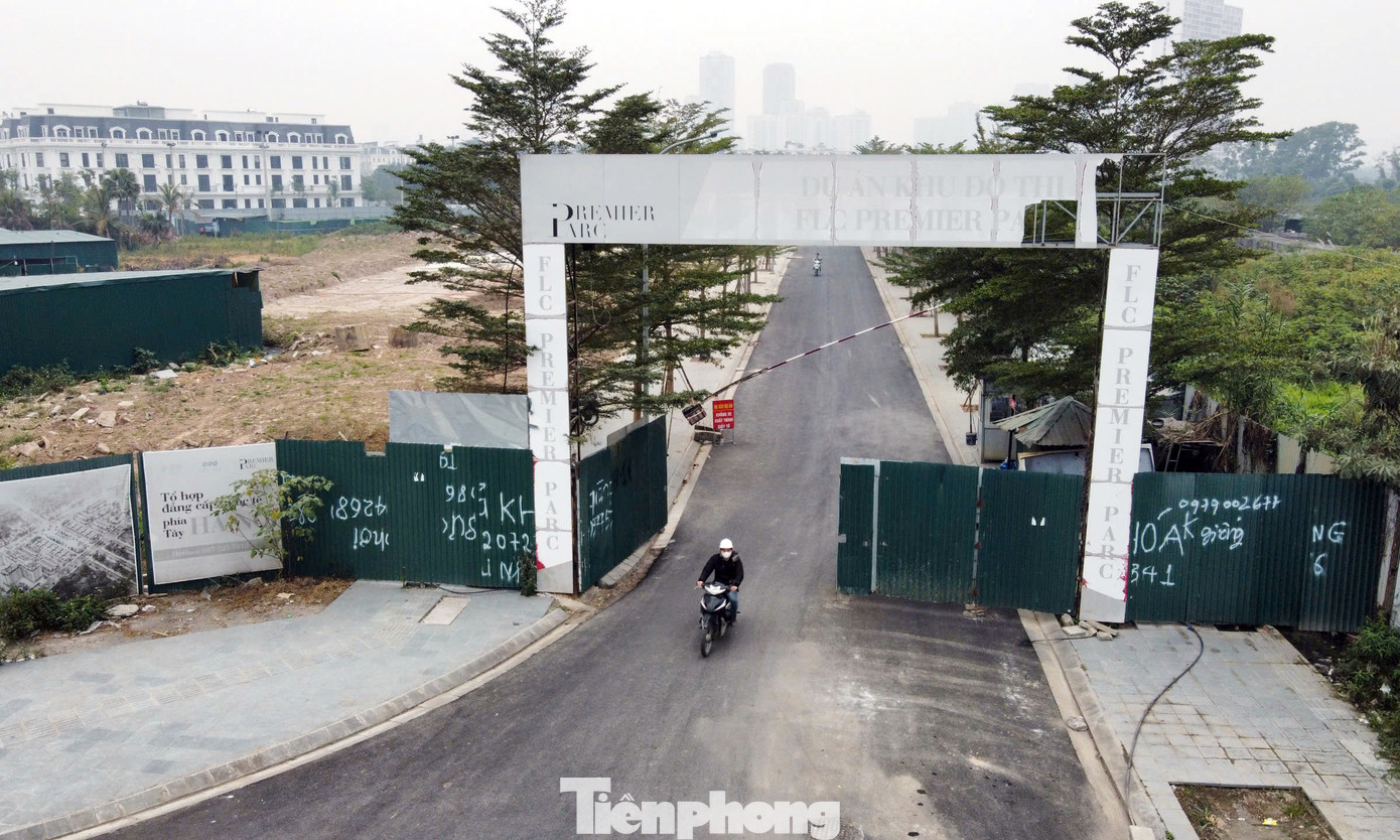 Trường hợp hết thời hạn được gia hạn mà Tập đoàn FLC vẫn chưa đưa đất vào sử dụng thì Nhà nước thu hồi đất mà không bồi thường về đất, tài sản gắn liền với đất và chi phí đầu tư vào đất còn lại theo quy định.