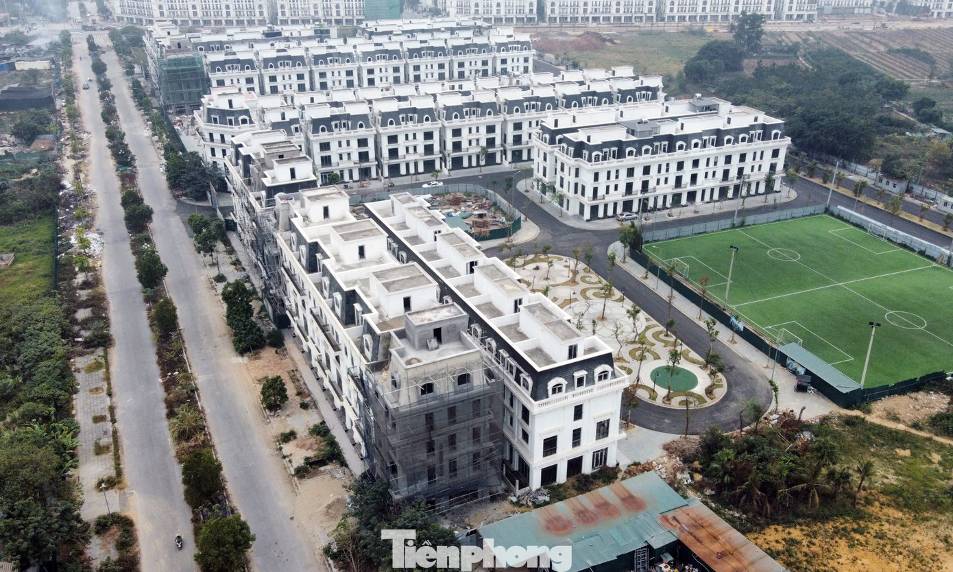 UBND TP Hà Nội yêu cầu Cục Thuế thành phố Hà Nội, Sở Tài nguyên và Môi trường, xác định nghĩa vụ tài chính về đất trong thời gian được gia hạn đối với 4 ô đất.