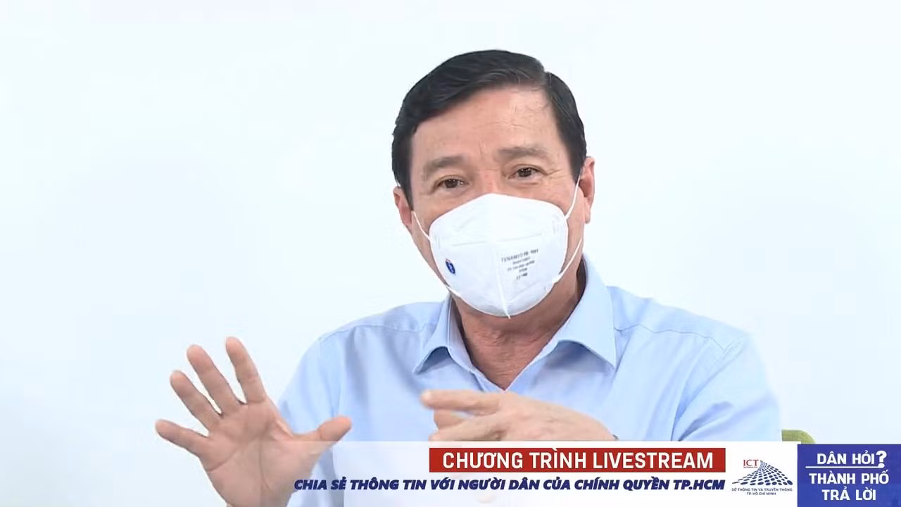 Ông Nguyễn Hữu Hưng, Phó giám đốc Sở Y tế TPHCM