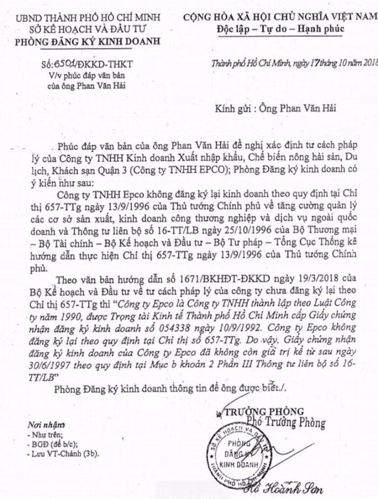Giấy chứng nhận đăng ký kinh doanh và con dấu của công ty Epco không còn giá trị nhưng vẫn được sử dụng trên các hợp đồng chuyển nhượng Giấy chứng nhận đăng ký kinh doanh và con dấu của công ty Epco không còn giá trị nhưng vẫn được sử dụng trên các hợp đồng chuyển nhượng