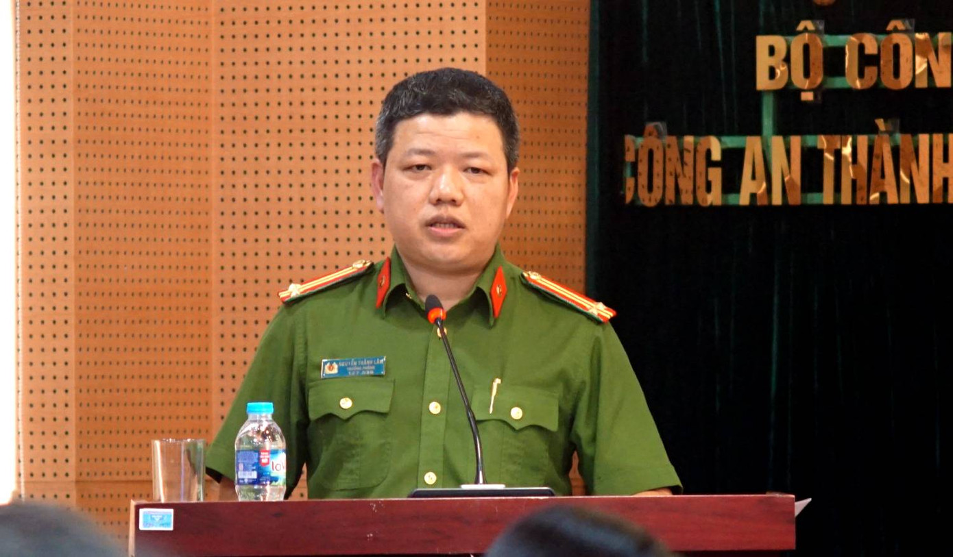 Trung tá Nguyễn Thành Lâm - Trưởng Phòng Cảnh sát quản lý hành chính về trật tự xã hội, Công an TP Hà Nội Trung tá Nguyễn Thành Lâm - Trưởng Phòng Cảnh sát quản lý hành chính về trật tự xã hội, Công an TP Hà Nội