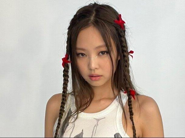 Jennie là người hứng chịu nhiều bình luận ác ý nhất trong ồn ào này. Jennie là người hứng chịu nhiều bình luận ác ý nhất trong ồn ào này.