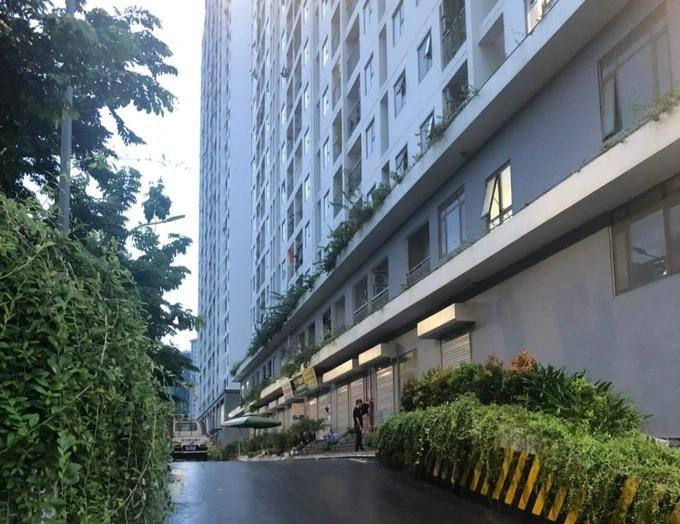 Tòa nhà nơi xảy ra sự việc. Ảnh: Dân trí Tòa nhà nơi xảy ra sự việc. Ảnh: Dân trí