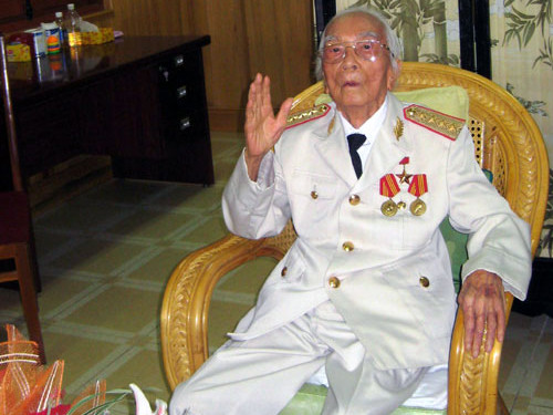 Đại tướng Võ Nguyên Giáp