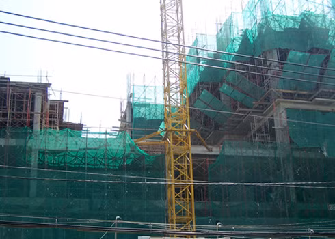 Dự án có tỷ lệ 50% căn hộ bán và 50% căn hộ cho thuê theo chiến lược nhặt tiền lẻ của Lê Thành