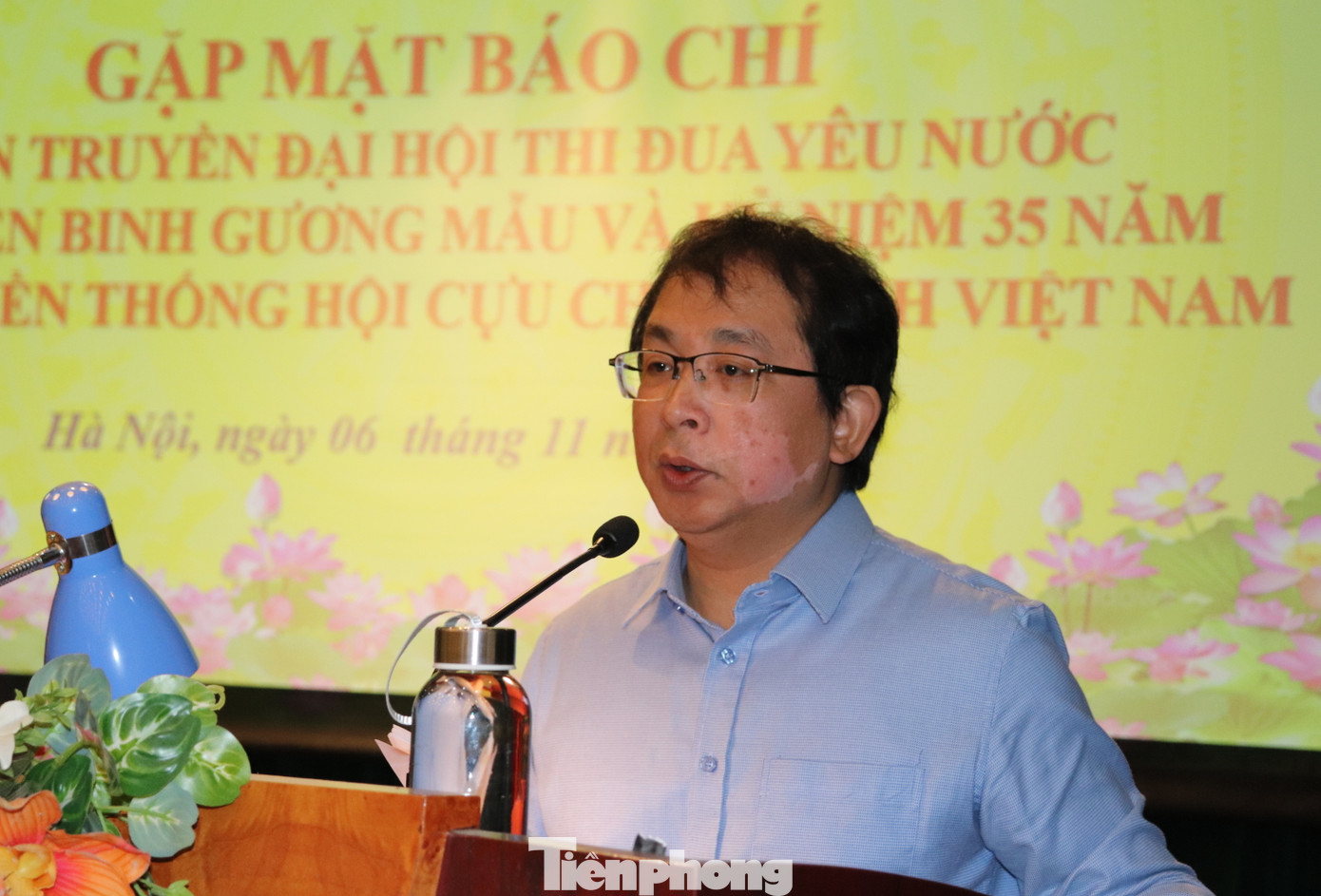 Ông Nguyễn Tuấn Hùng - Phó Tổng Giám đốc TTXVN, phát biểu tại buổi gặp mặt báo chí. Ông Nguyễn Tuấn Hùng - Phó Tổng Giám đốc TTXVN, phát biểu tại buổi gặp mặt báo chí.