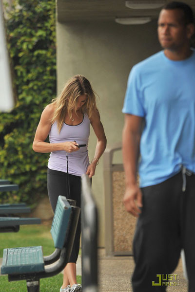 Ngôi sao Hollywood và bạn trai Alex Rodriguez thường xuyên đến phòng tập cùng nhau