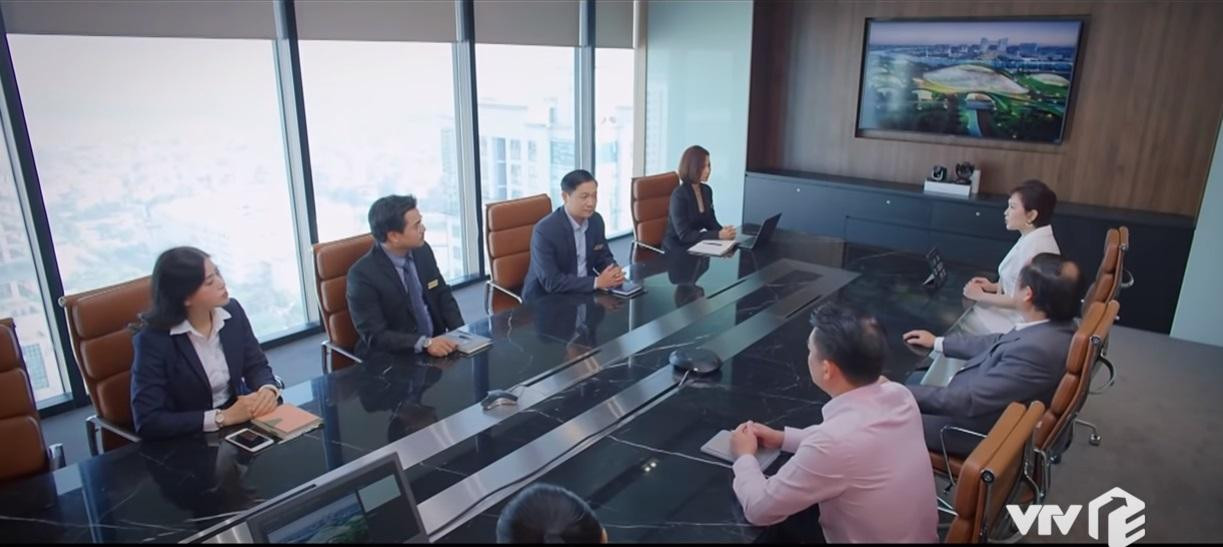 Trang được đề cử đi du học hai năm ở Nhật