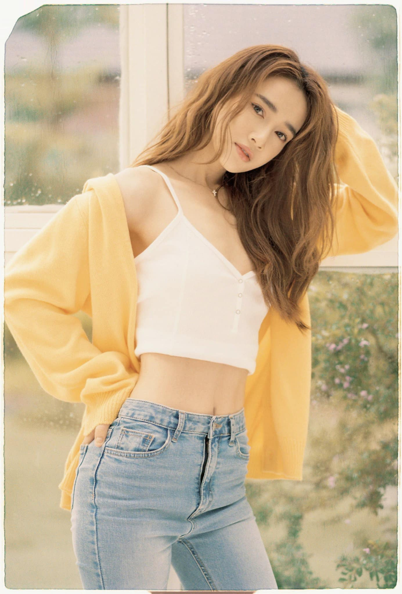 Nữ diễn viên giữ dáng rất cẩn thận Nữ diễn viên giữ dáng rất cẩn thận