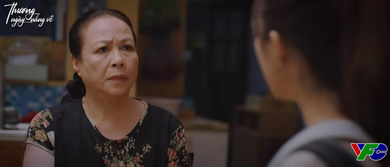 Vân Vân bùng nổ tới mức đòi bỏ học giữa chừng