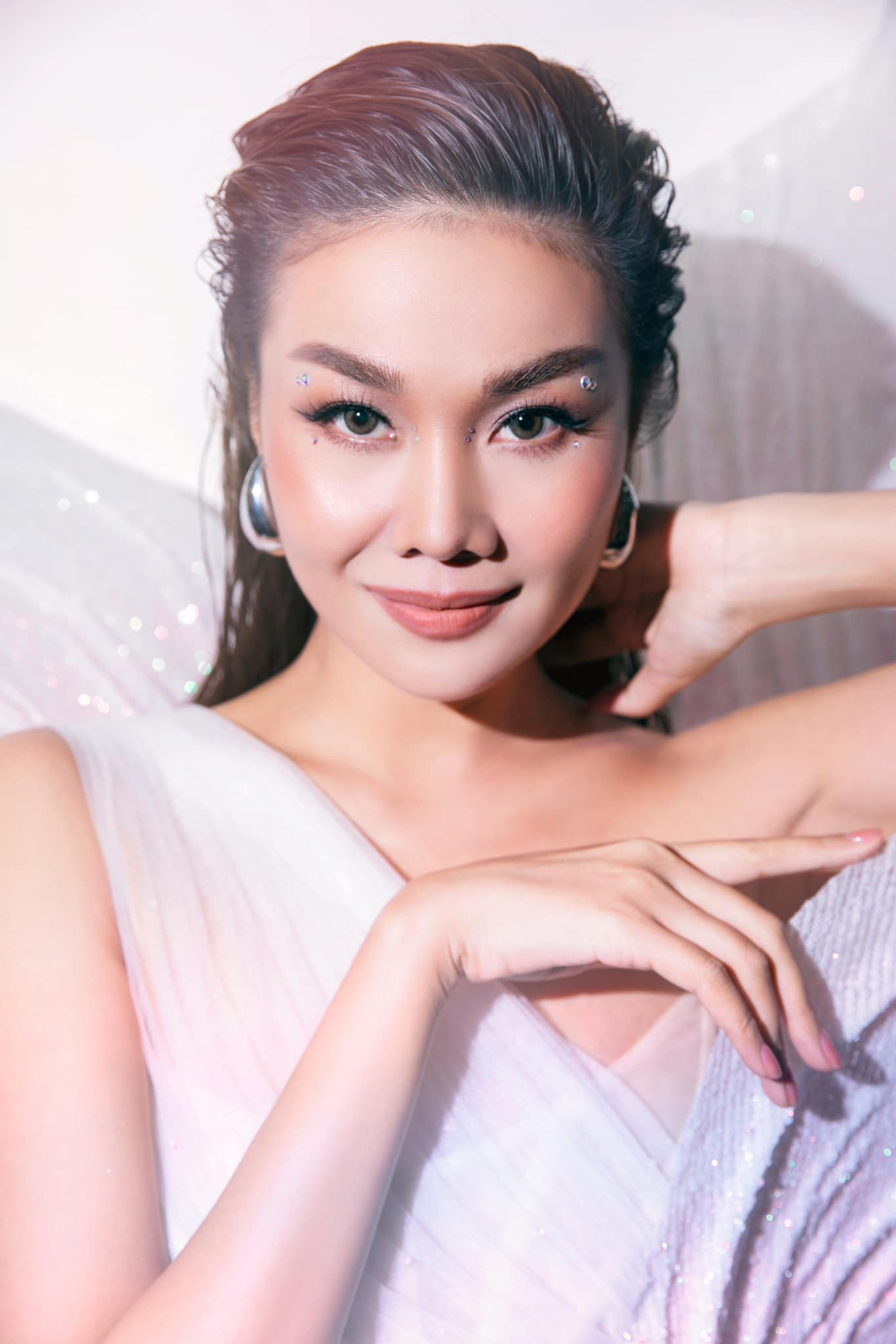 Thời gian qua Hoàng Thùy có nhiều bài đăng ẩn ý được cho là nói về Thanh Hằng.