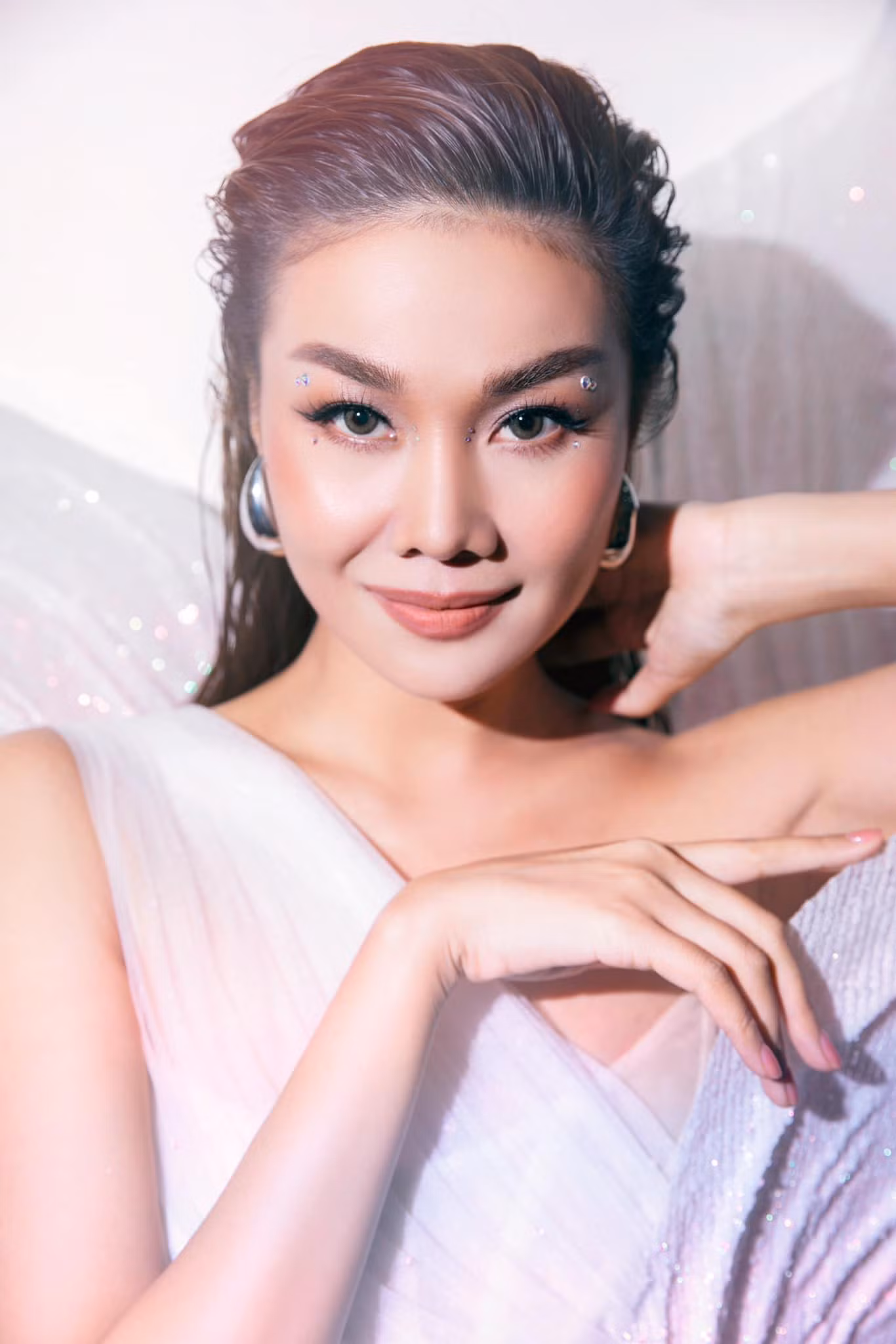 Thời gian qua Hoàng Thùy có nhiều bài đăng ẩn ý được cho là nói về Thanh Hằng.