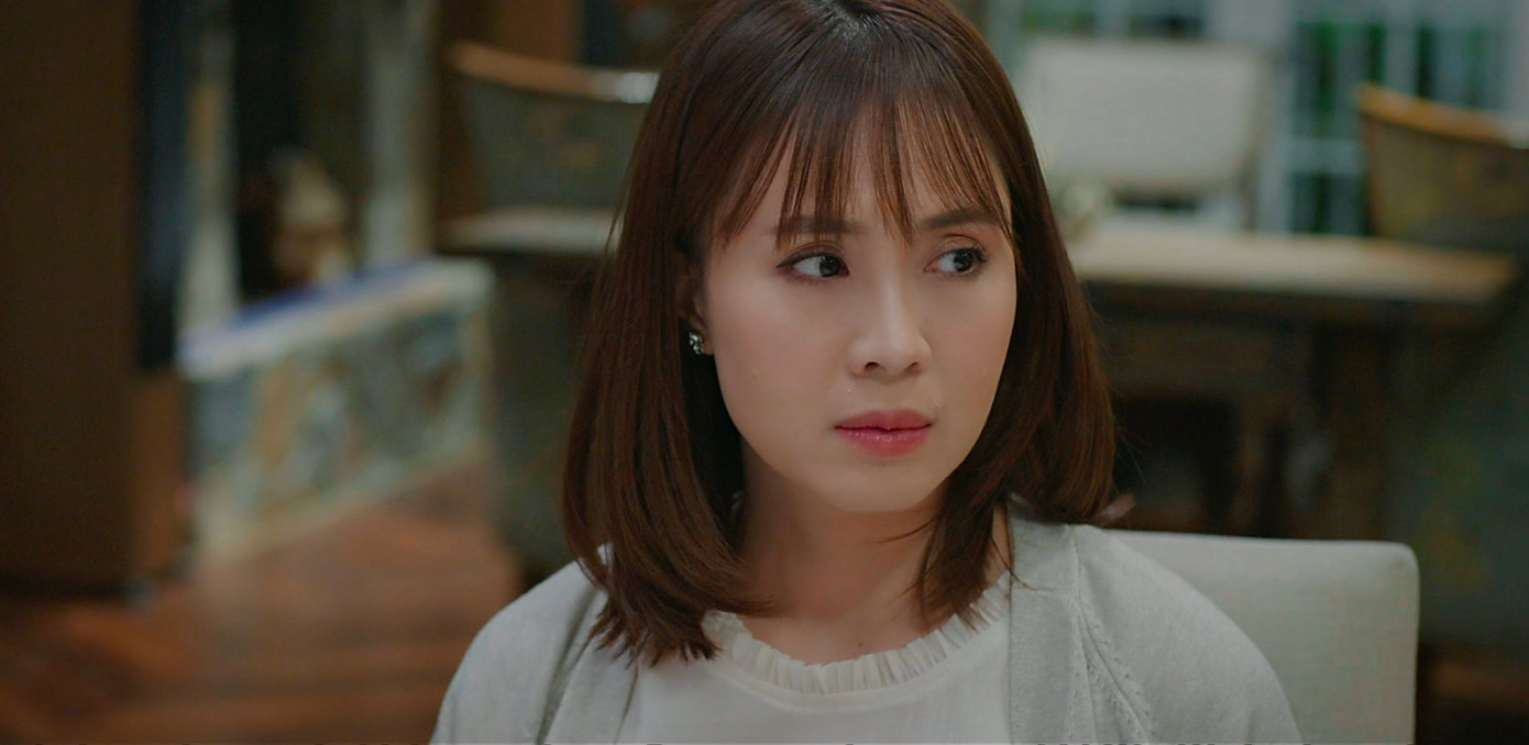 Nhân vật Ngân Hà lúc nào cũng ủ rũ thế này. Nhân vật Ngân Hà lúc nào cũng ủ rũ thế này.